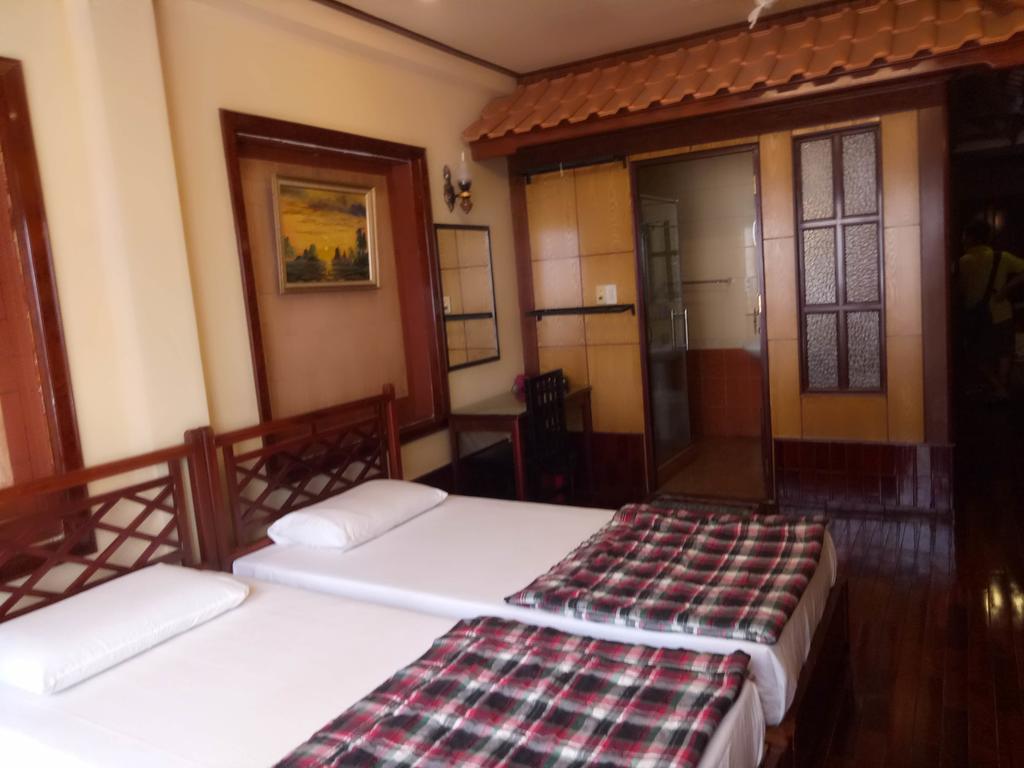 Bee Saigon Hotel Ho Chi Minh City Exterior photo